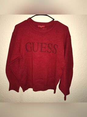 NWT GUESS Red Logo Sweater Women’s Large Crewneck Pullover Graphic